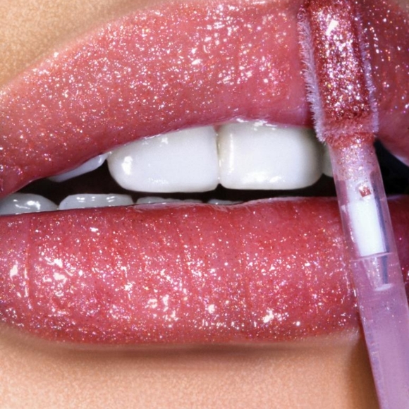 ⭐🎃raisin the roof too faced dazzle gloss